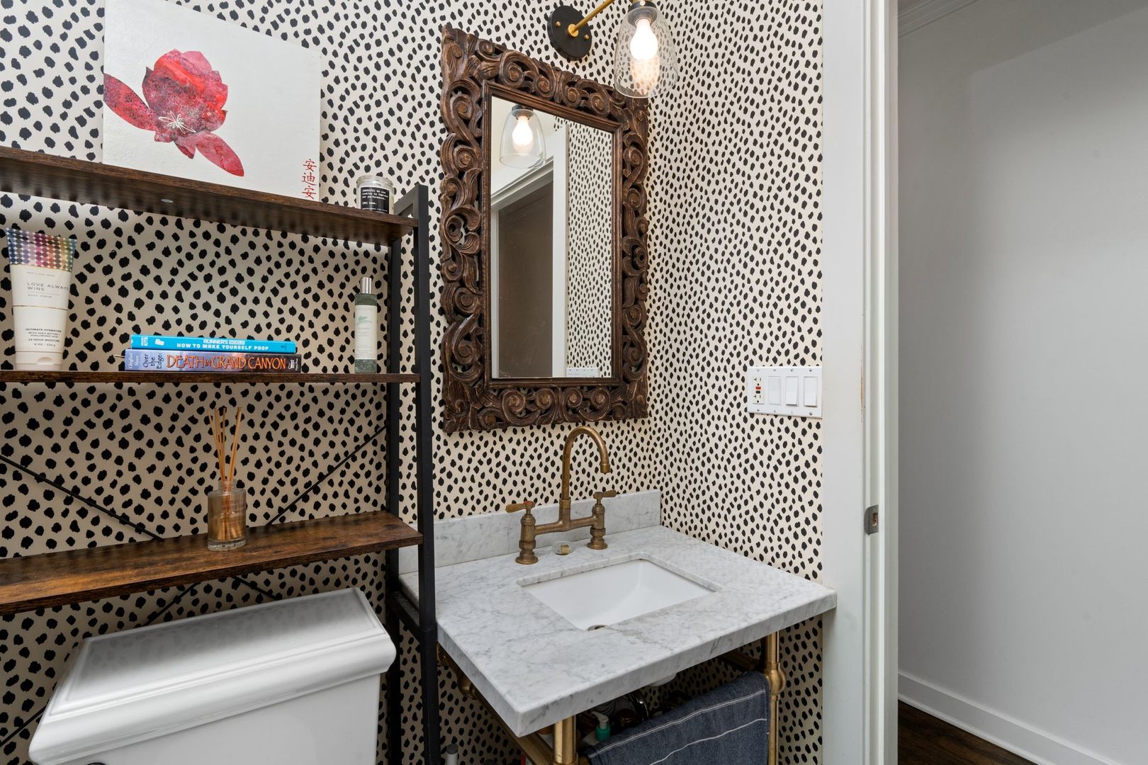 2119 N Damen Avenue Unit: 4