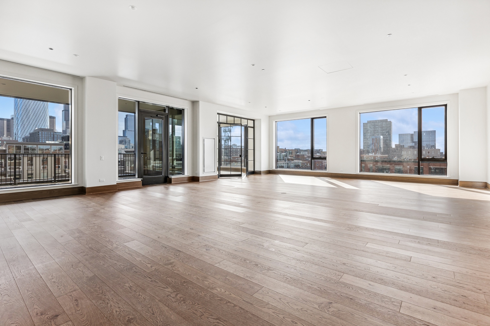 21 N May Street Unit: 601