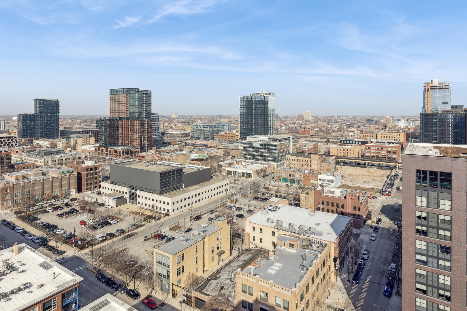 21 N May Street Unit: 1502
