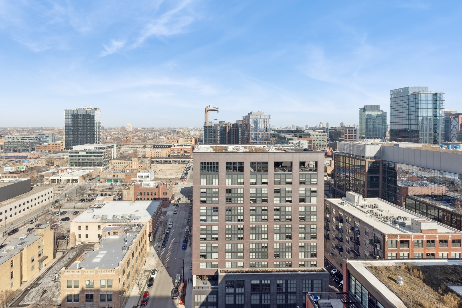 21 N May Street Unit: 1502