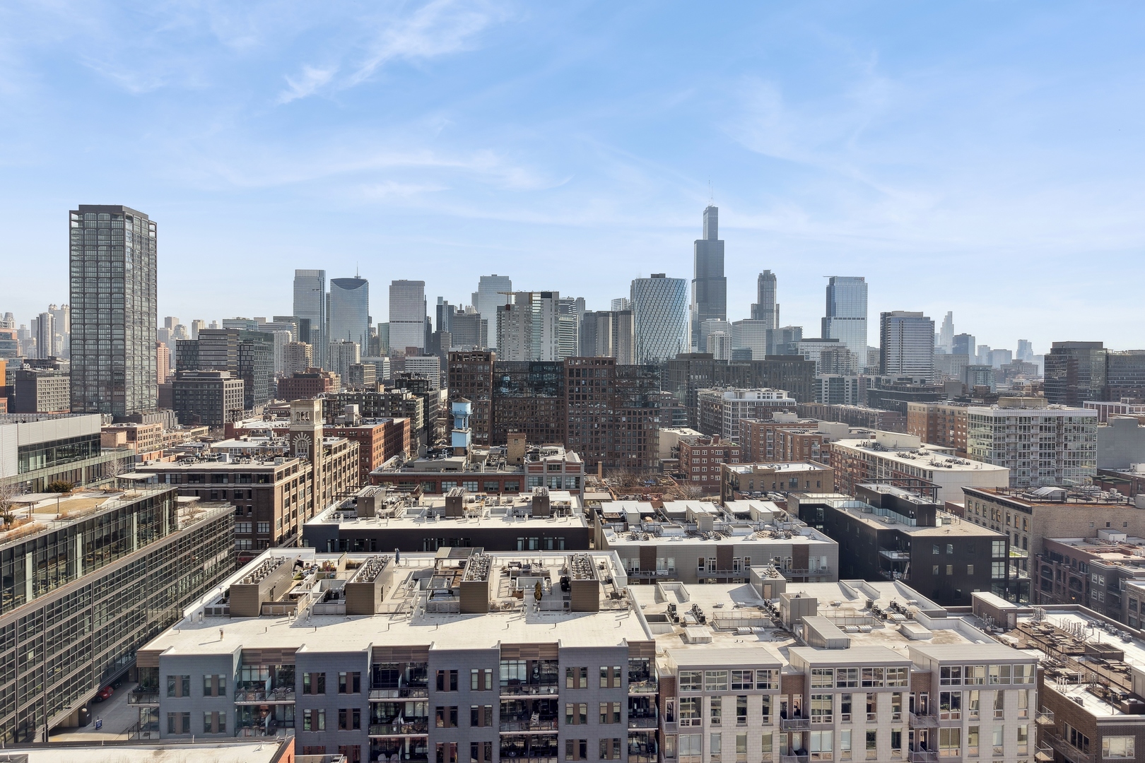 21 N May Street Unit: 1502