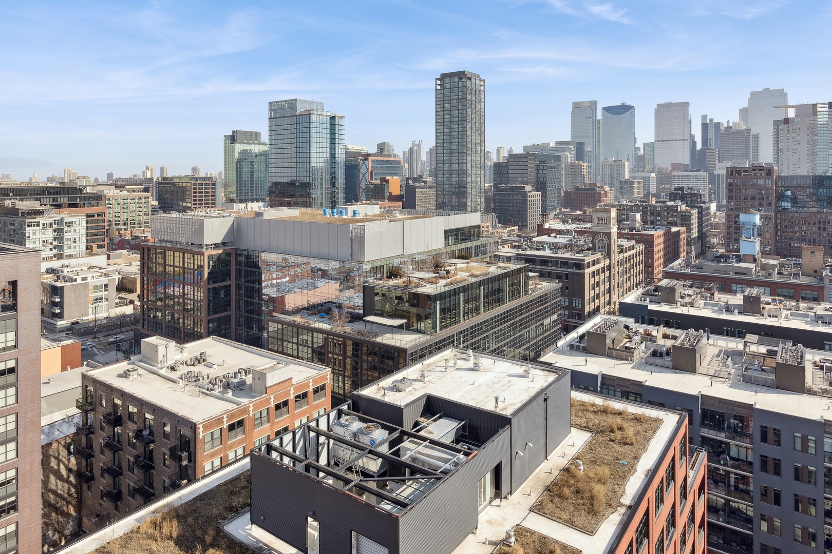 21 N May Street Unit: 1502