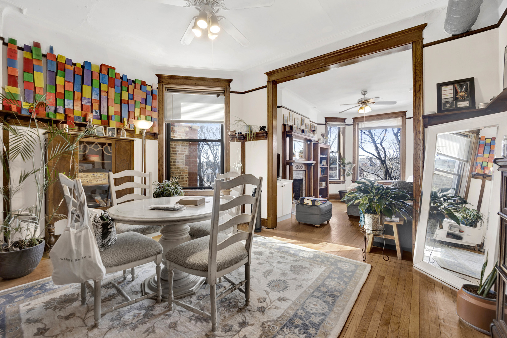 2735 N Magnolia Avenue Unit: 3F