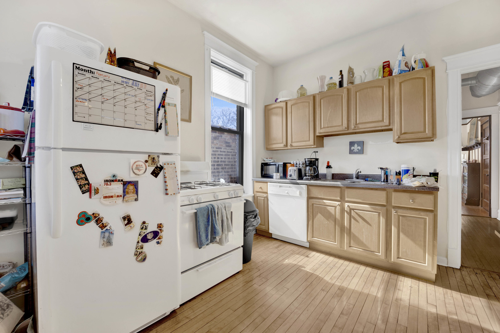 2735 N Magnolia Avenue Unit: 3F