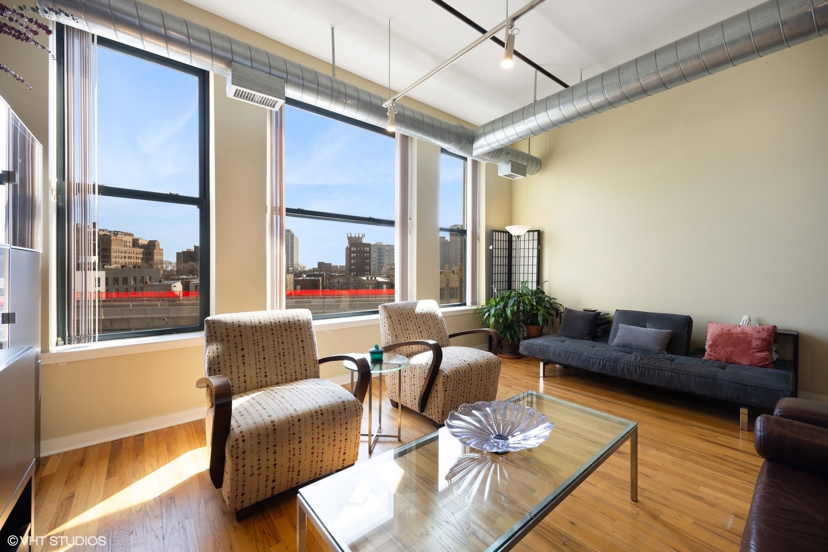 4715 N RACINE Avenue Unit: 405
