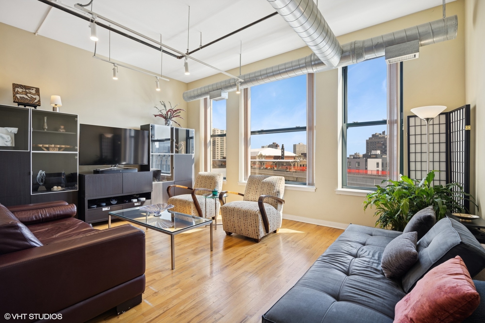 4715 N RACINE Avenue Unit: 405