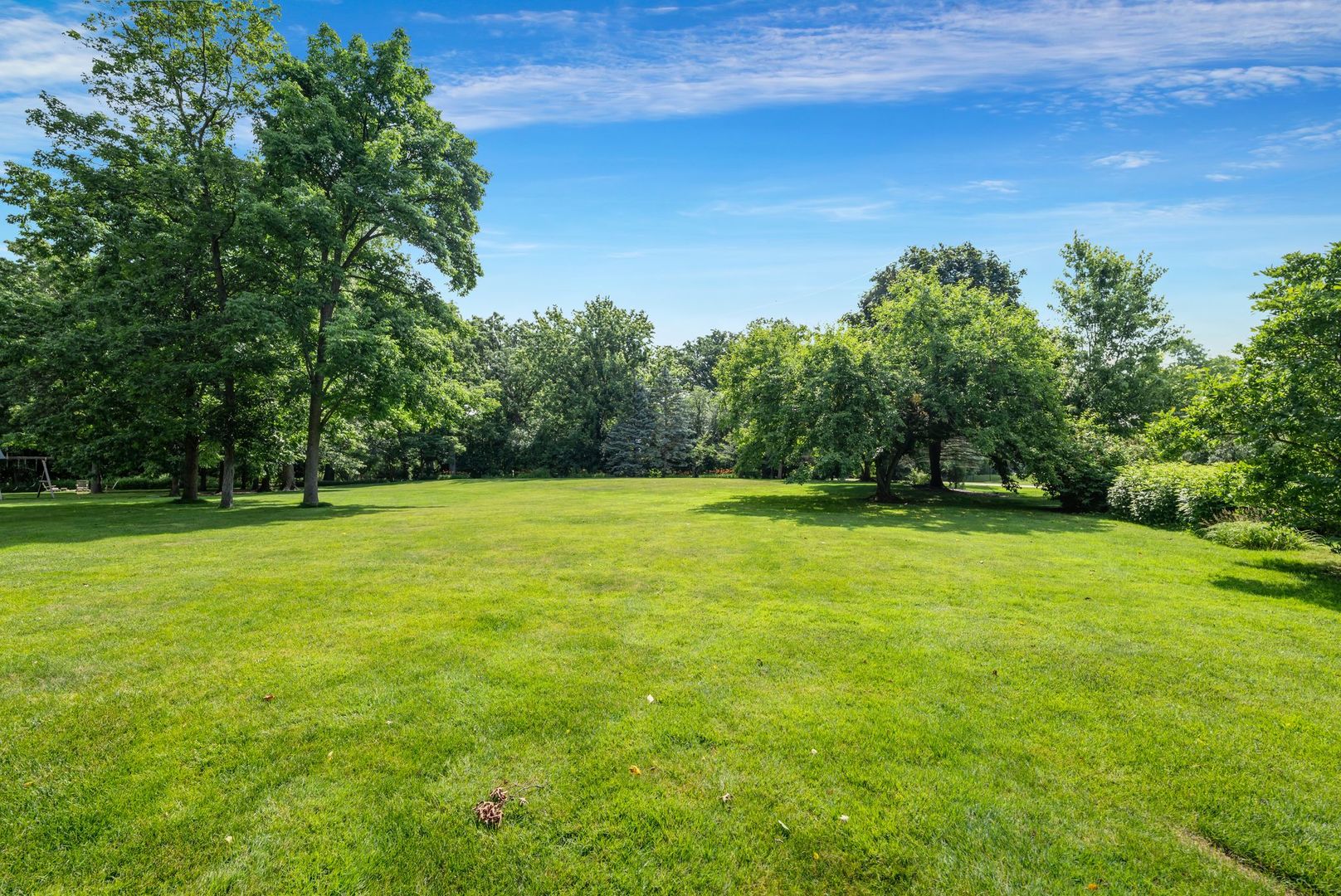 1696 N Waukegan Road