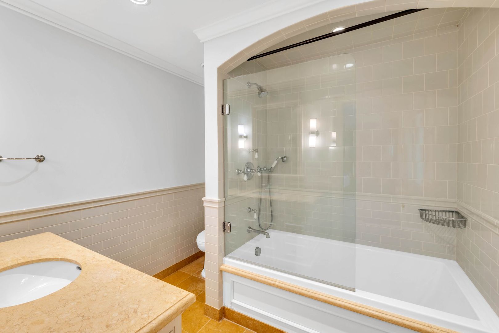 1696 N Waukegan Road