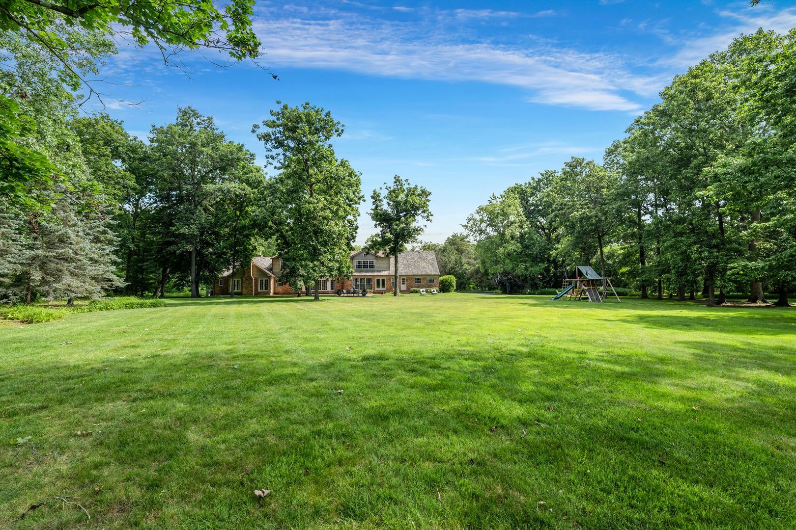 1696 N Waukegan Road