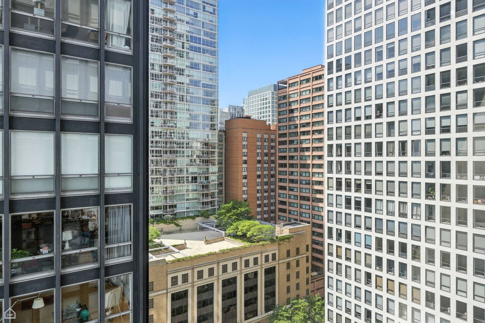 880 N LAKE SHORE Drive Unit: 14CD
