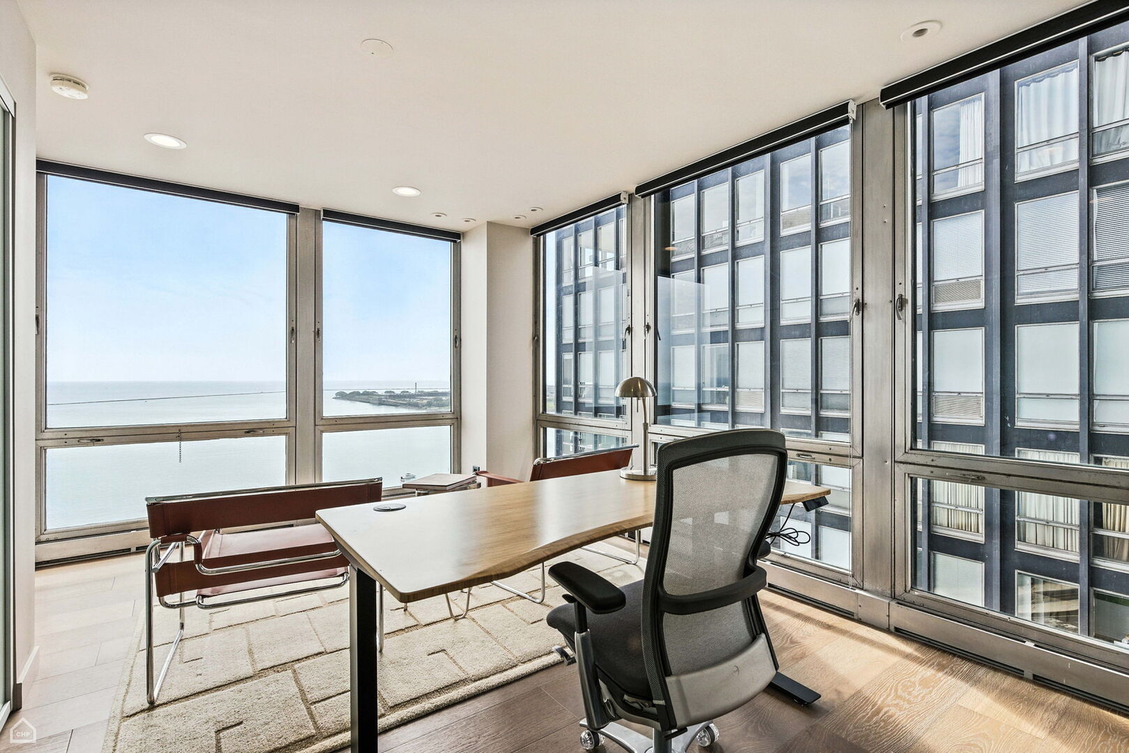 880 N LAKE SHORE Drive Unit: 14CD