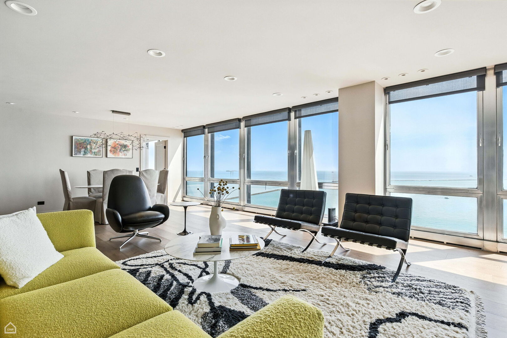 880 N LAKE SHORE Drive Unit: 14CD