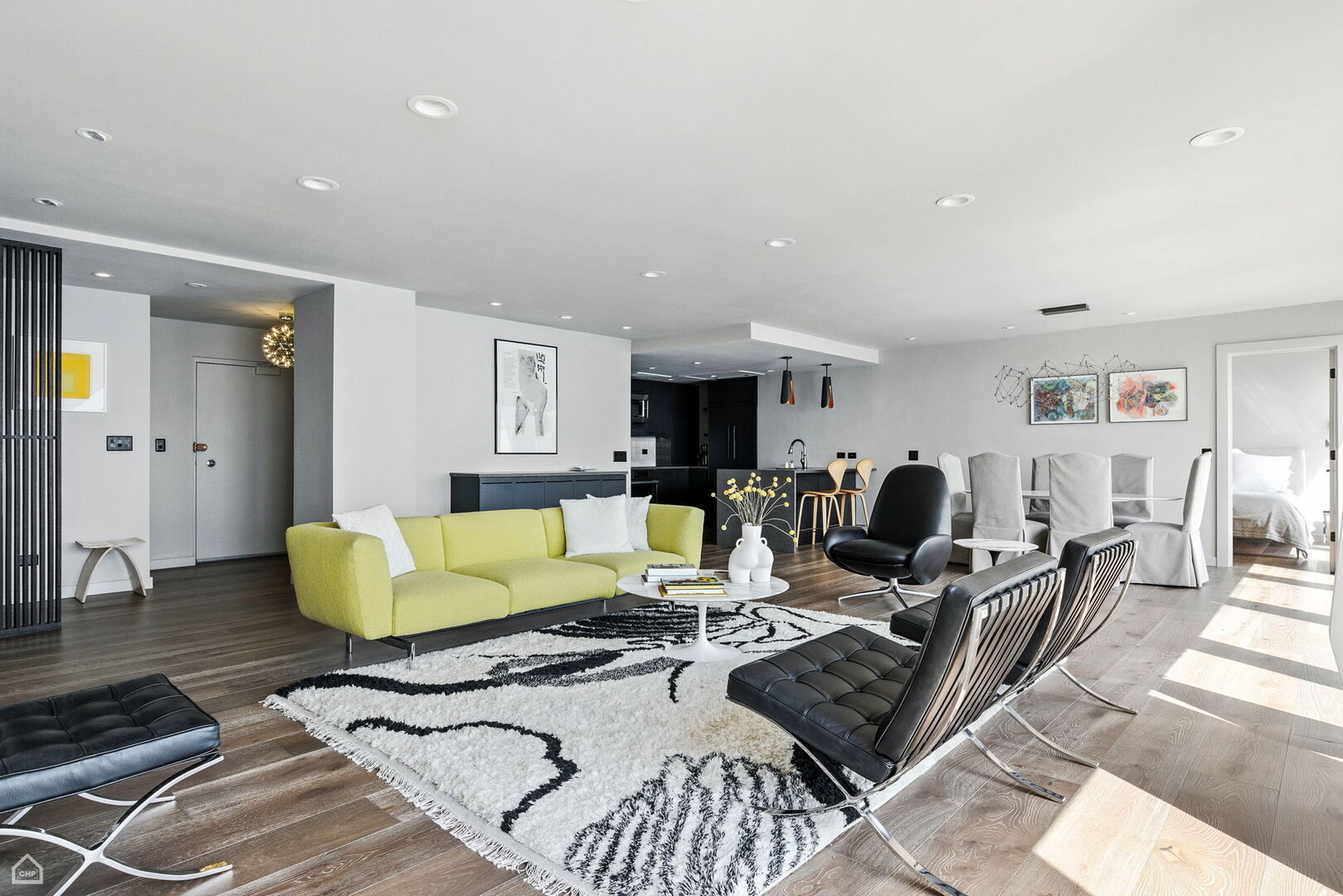 880 N LAKE SHORE Drive Unit: 14CD