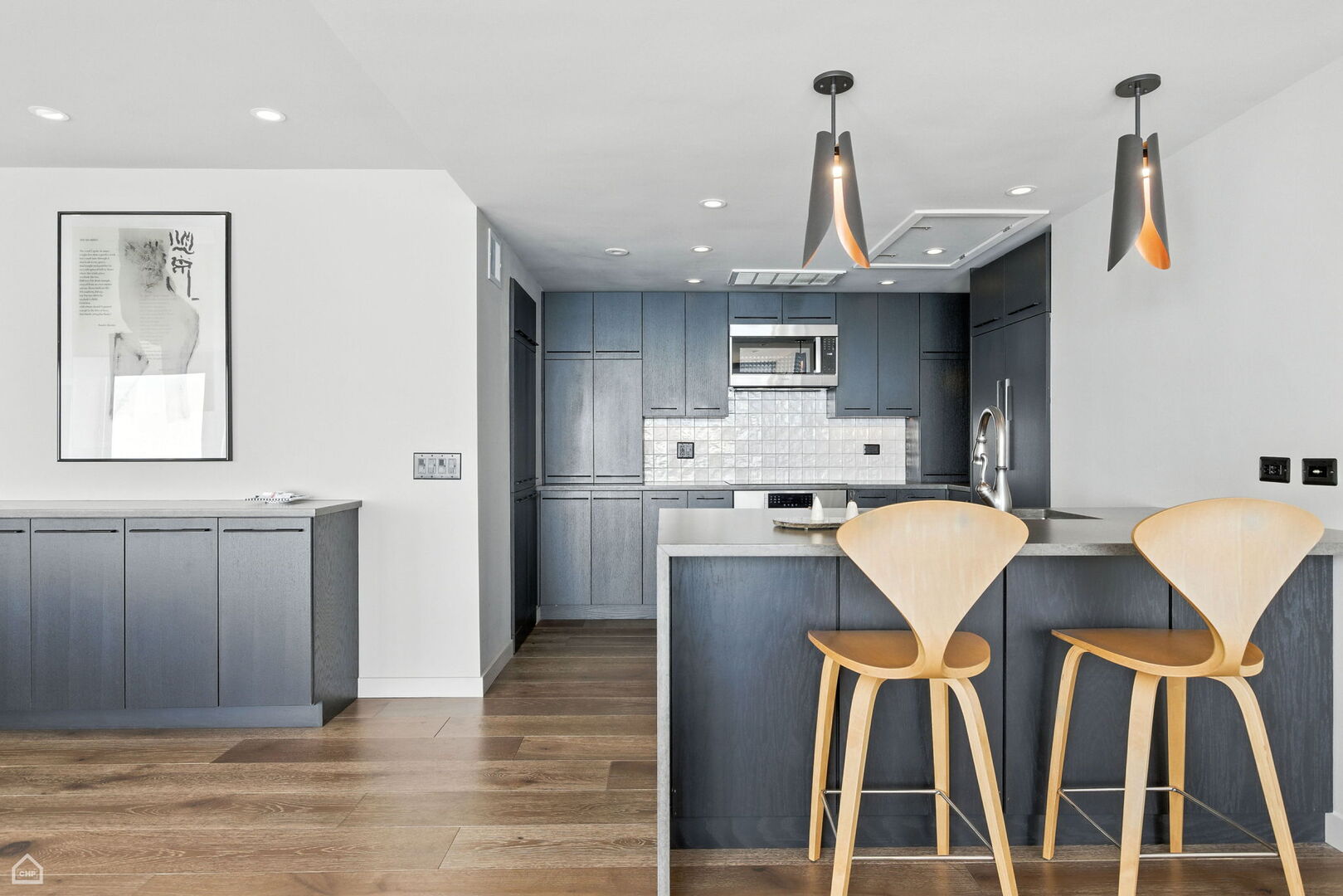 880 N LAKE SHORE Drive Unit: 14CD