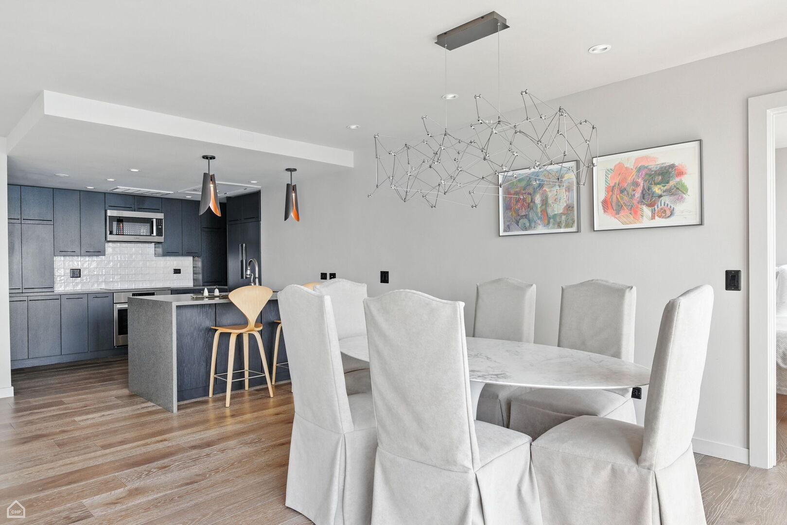 880 N LAKE SHORE Drive Unit: 14CD