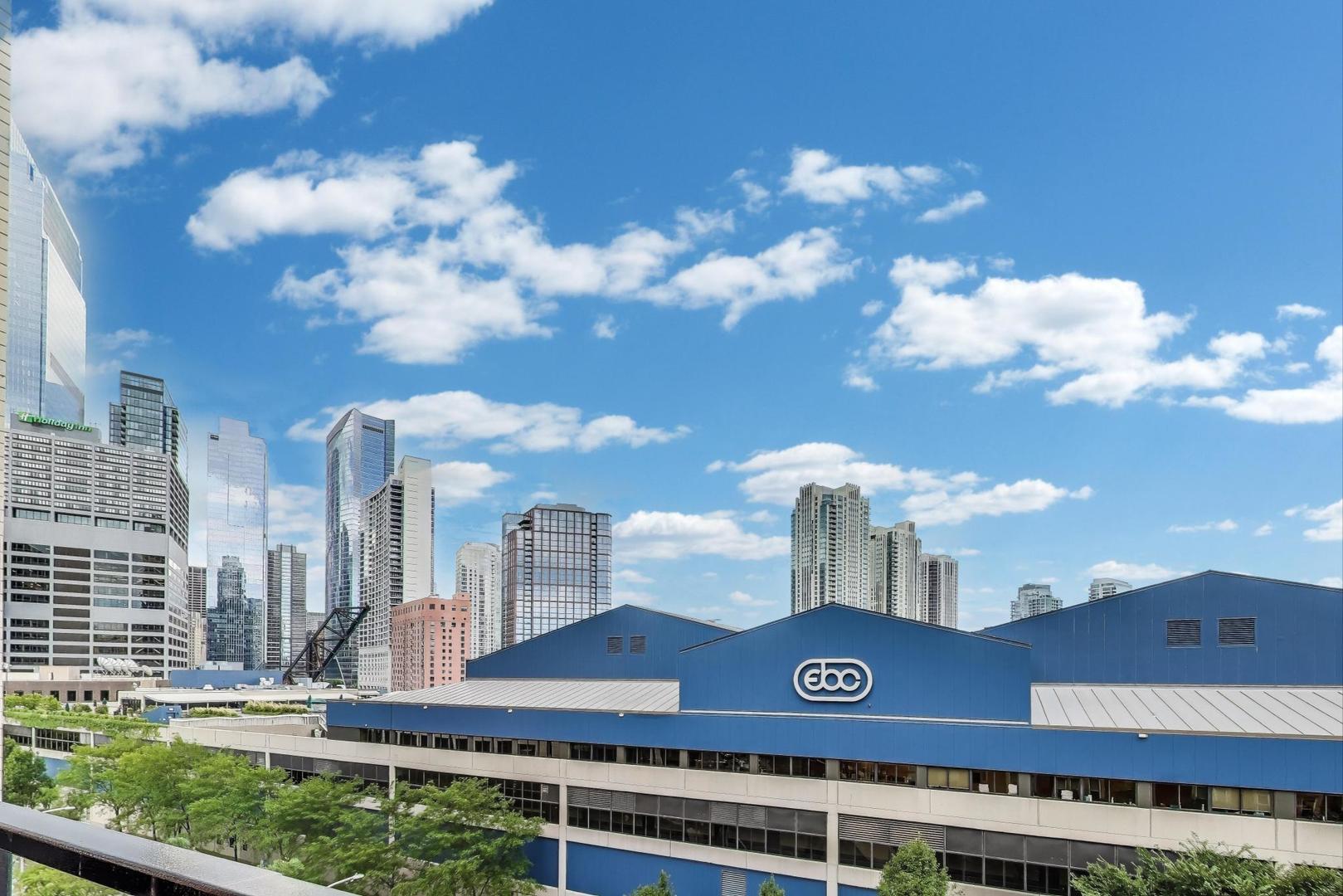 360 W Illinois Street Unit: 503