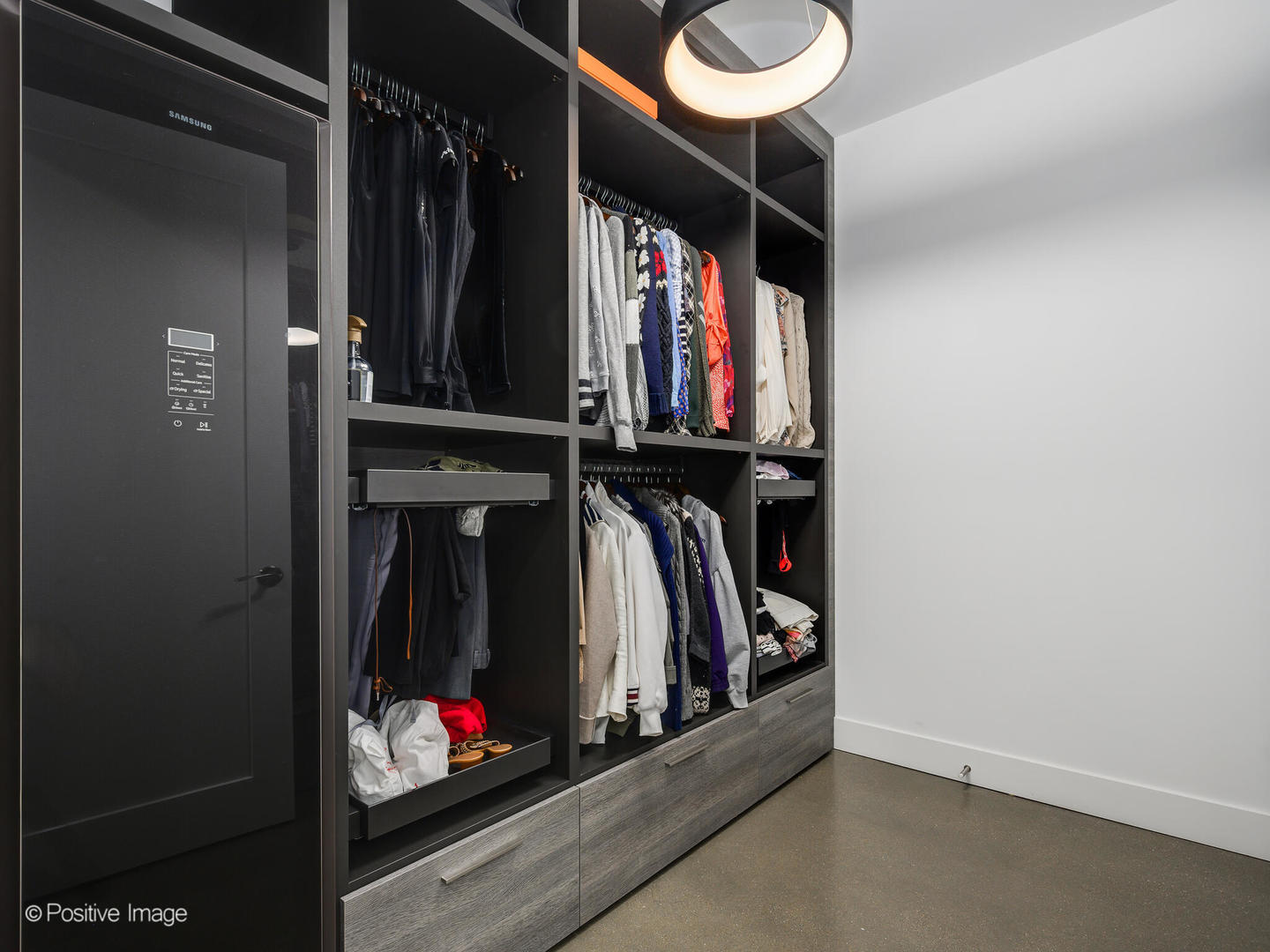 900 W Washington Boulevard Unit: 302