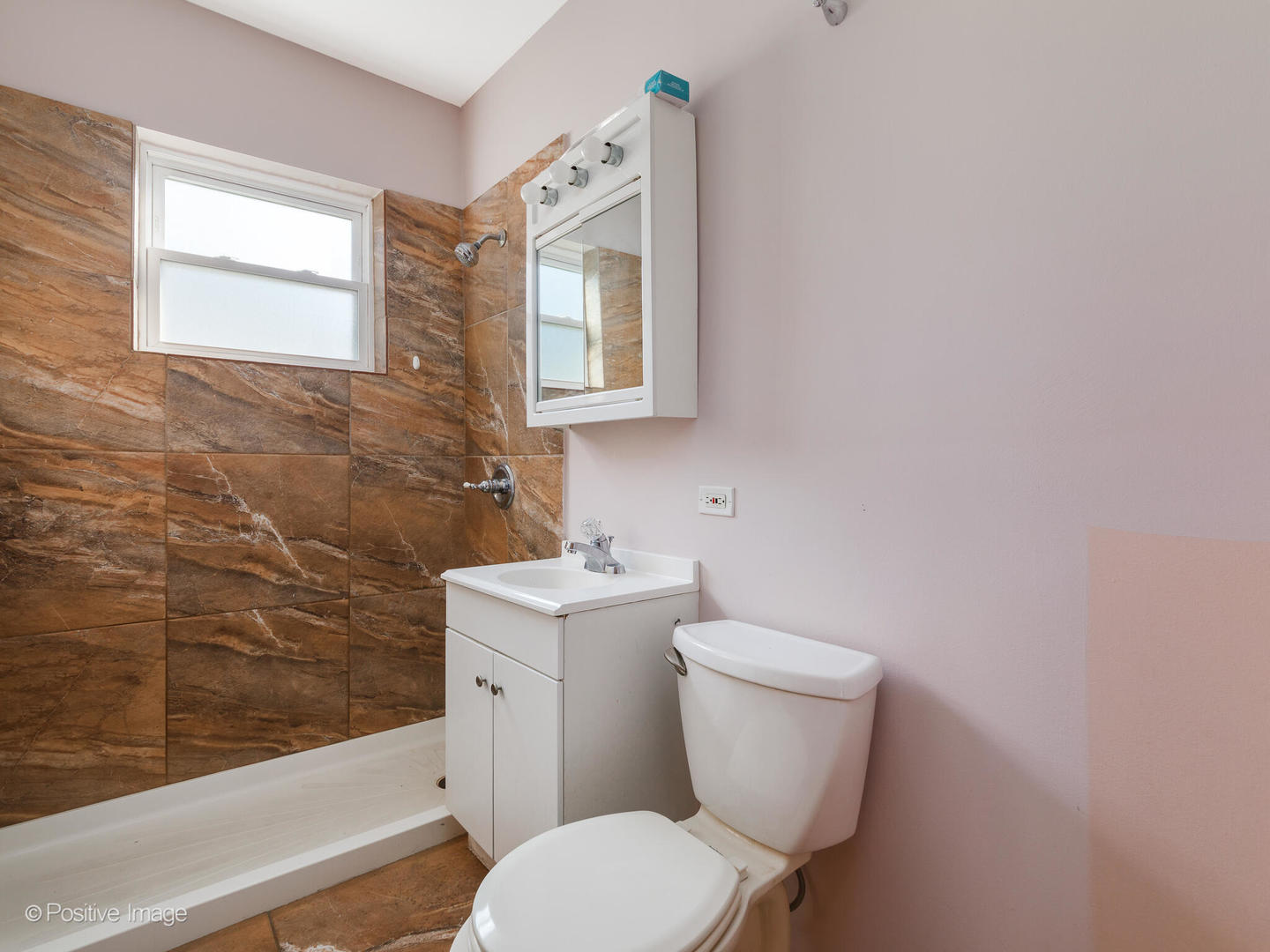 2712 N Oak Park Avenue