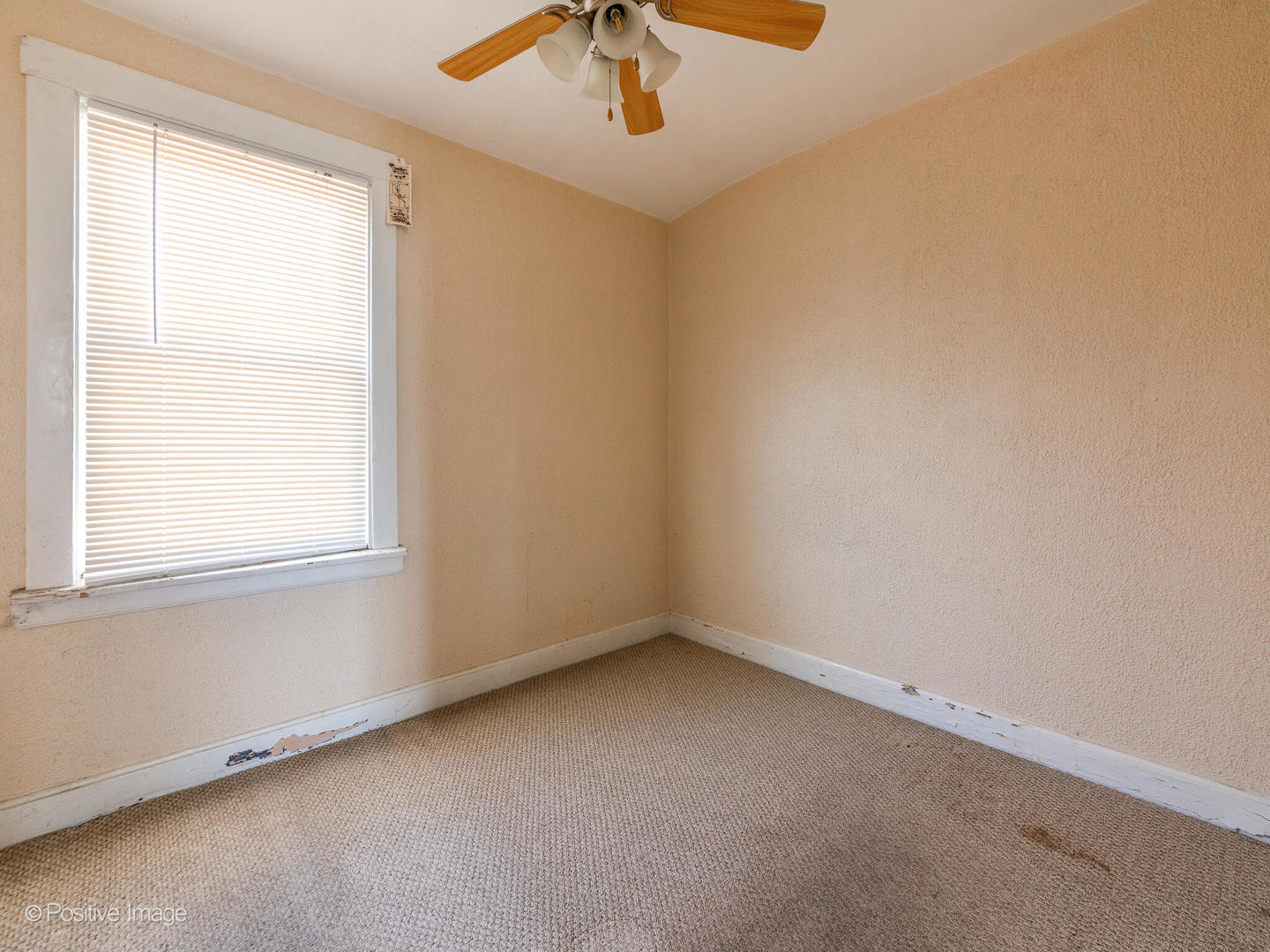 2712 N Oak Park Avenue