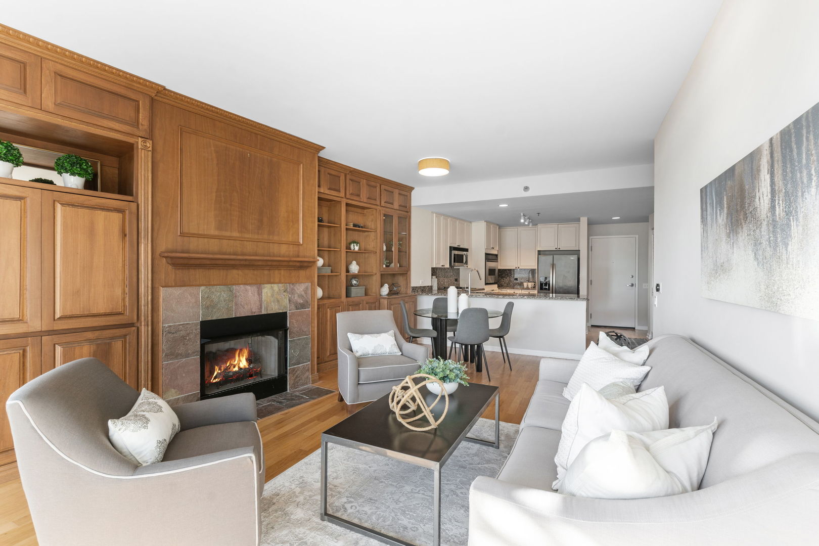 1515 S Prairie Avenue Unit: 508