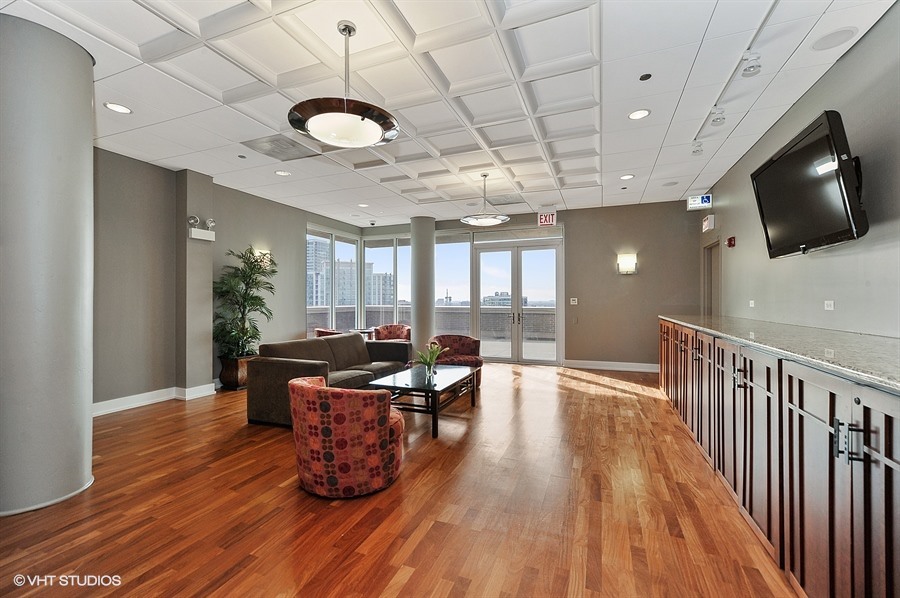 1515 S Prairie Avenue Unit: 508