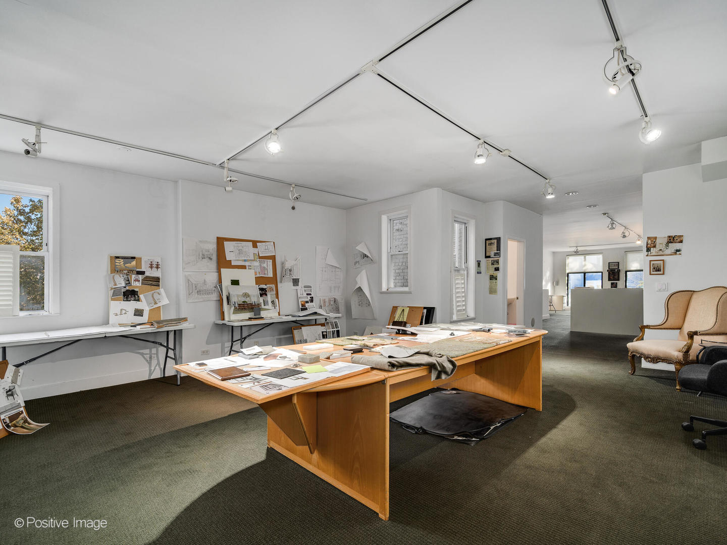 1244 W Chicago Avenue