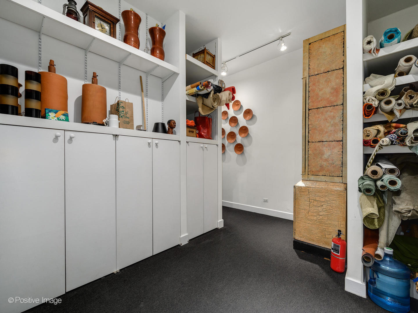 1244 W Chicago Avenue