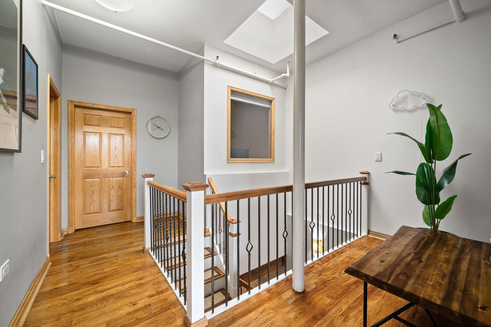 1101 W Armitage Avenue Unit: 204