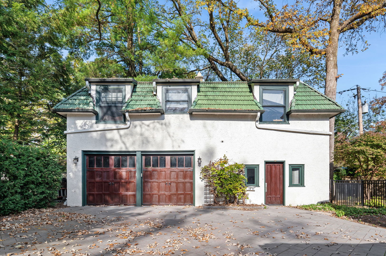 2855 Sheridan Place
