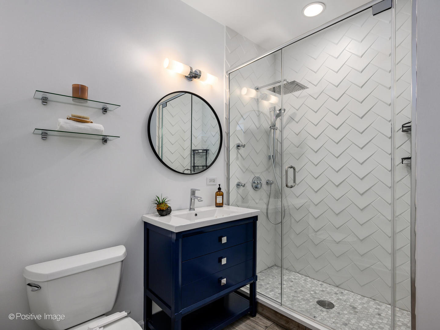 657 W Fulton Street Unit: 708