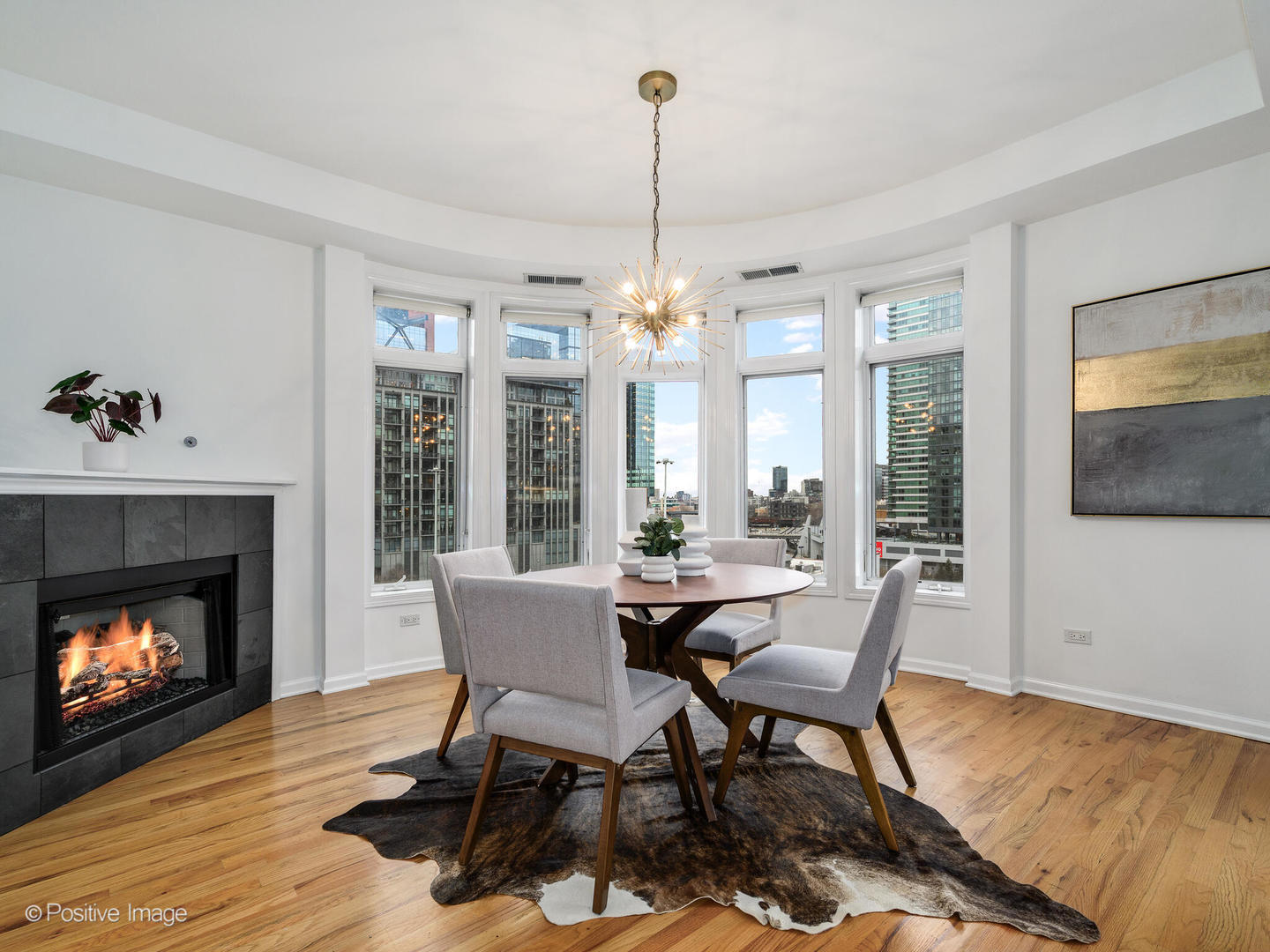 657 W Fulton Street Unit: 708