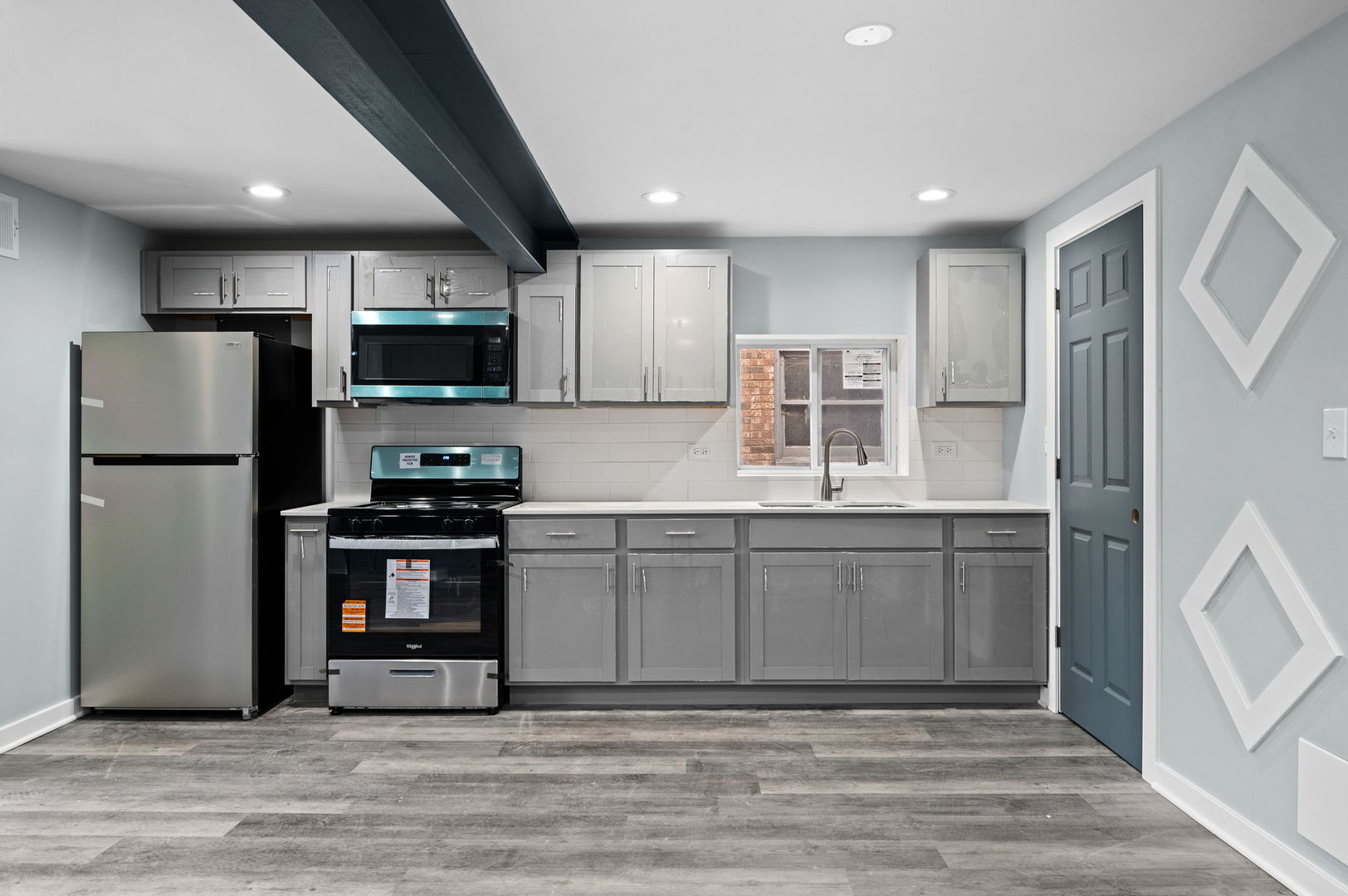 21616 Peterson Avenue