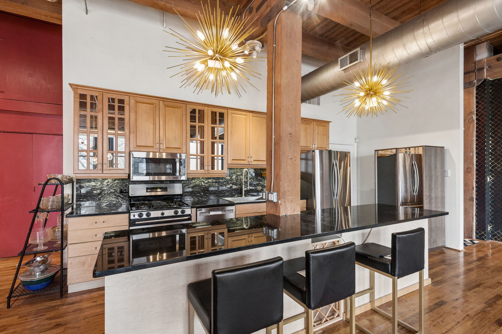 2401 W Ohio Street Unit: 21