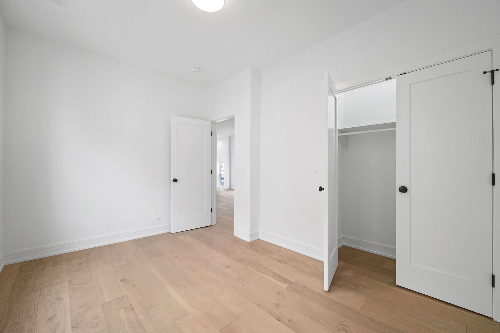 3941 N Spaulding Avenue