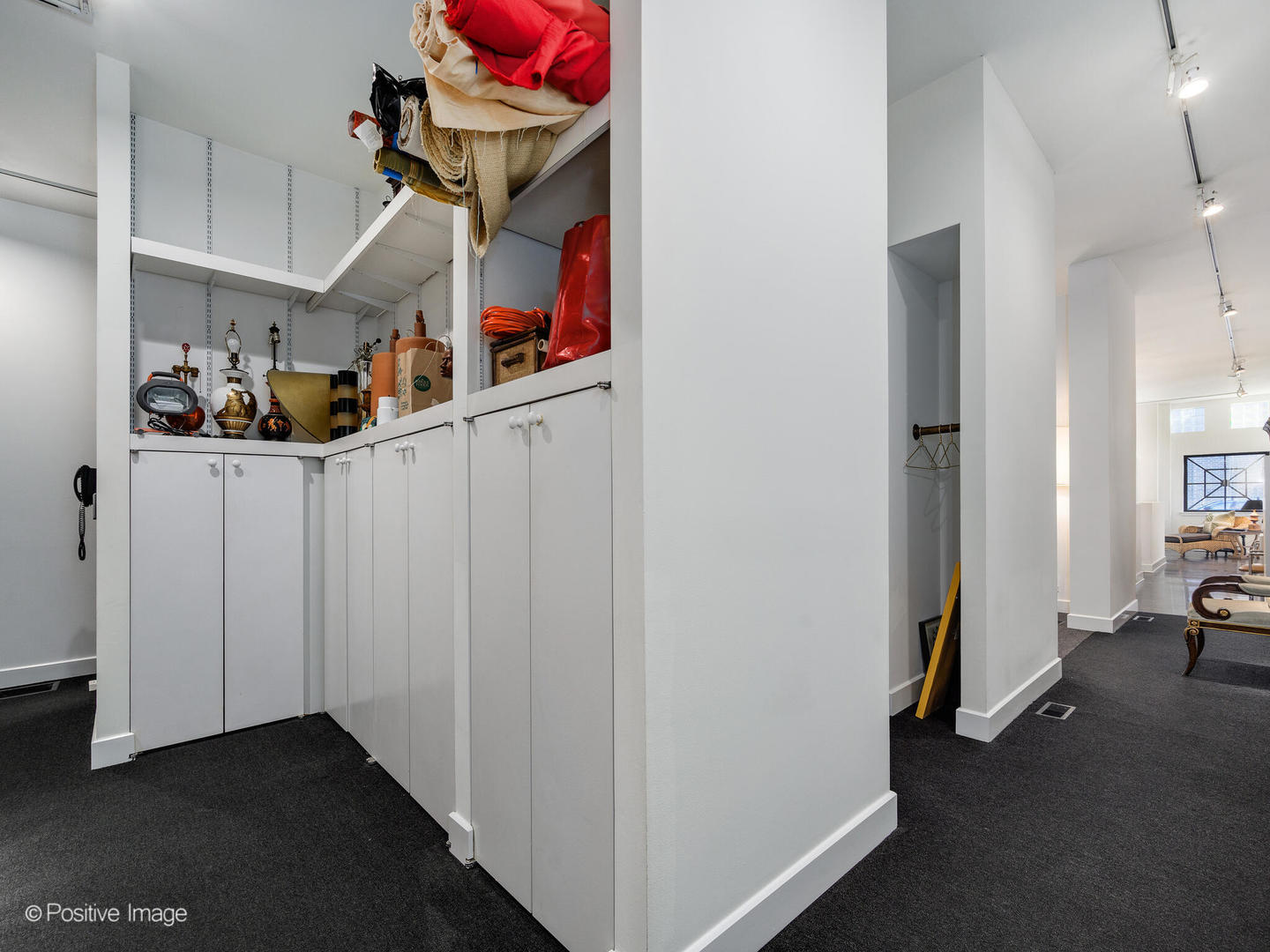 1244 W Chicago Avenue