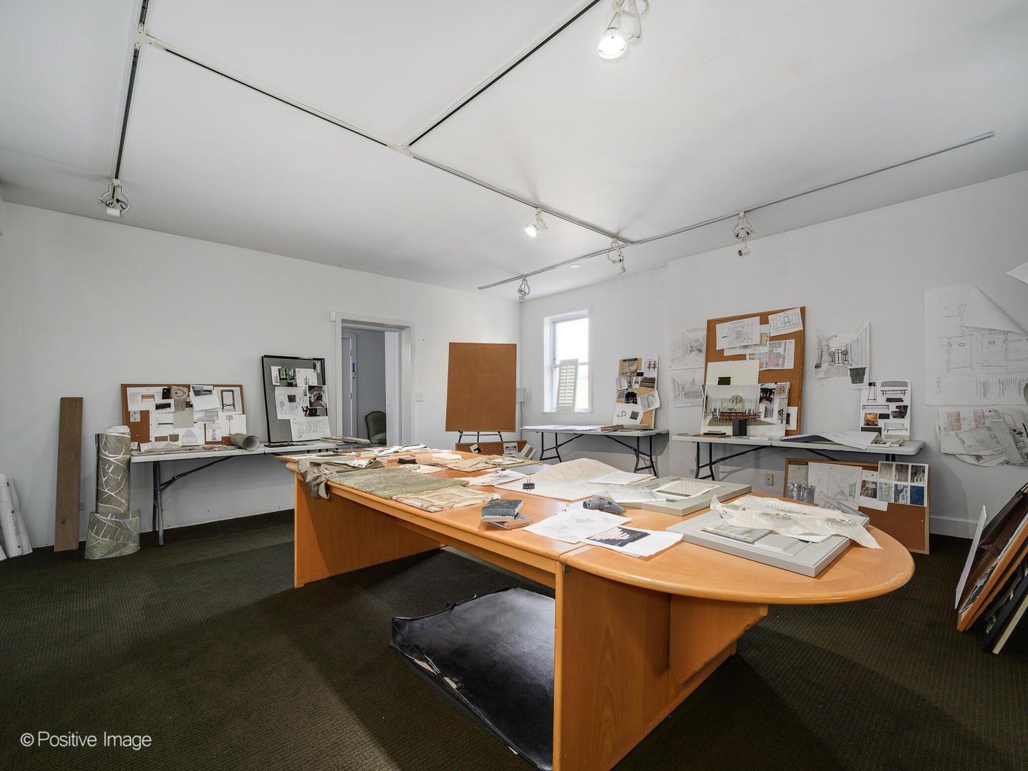 1244 W Chicago Avenue