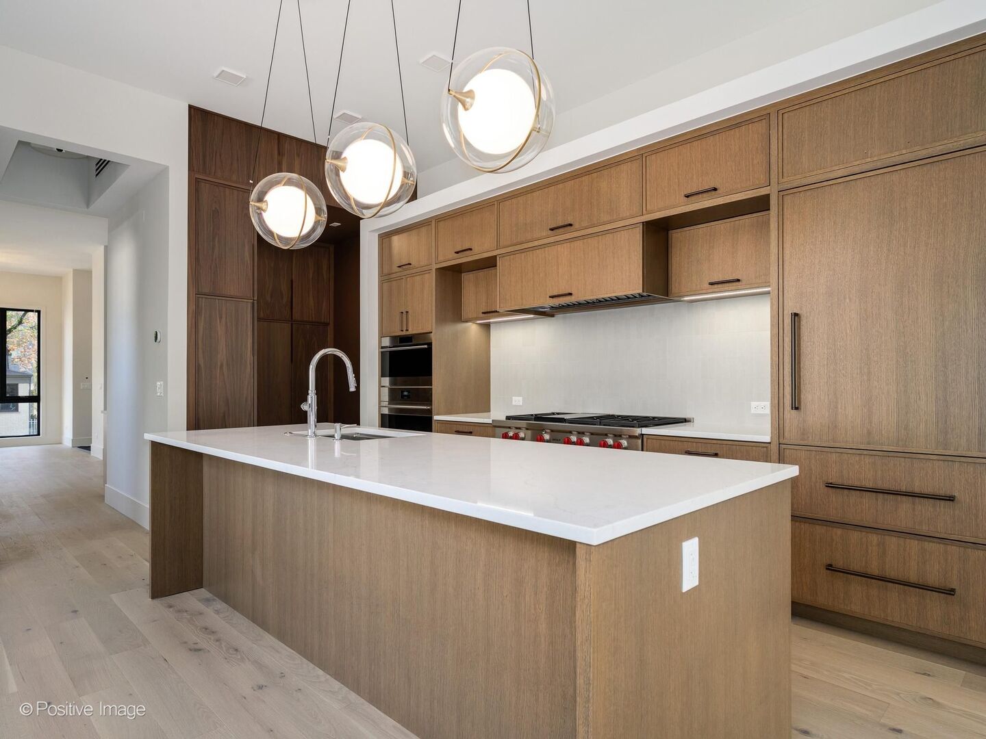 1900 W Cortland Avenue