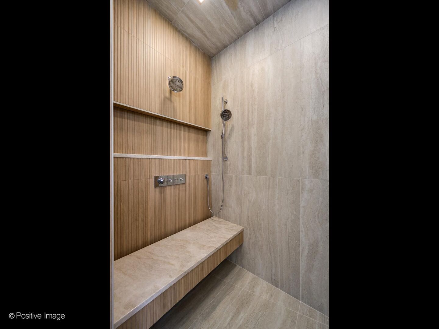 1900 W Cortland Avenue