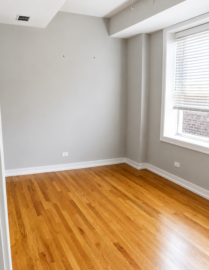 2737 W Evergreen Avenue Unit: 3R