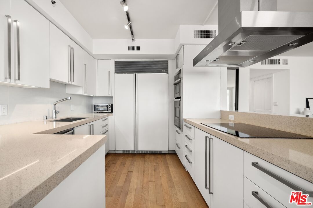 101 Ocean Ave Unit: E302