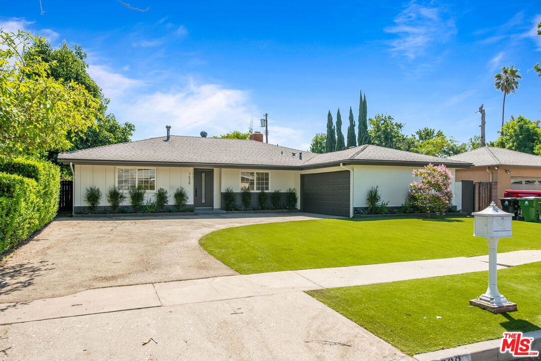 7638 Chisholm Ave