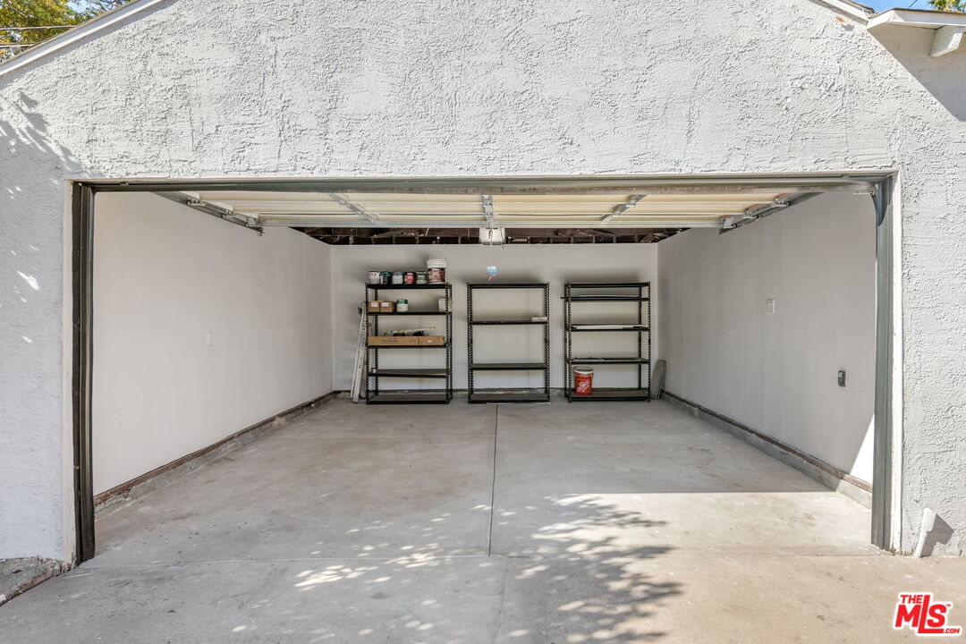 1405 N Coronado St