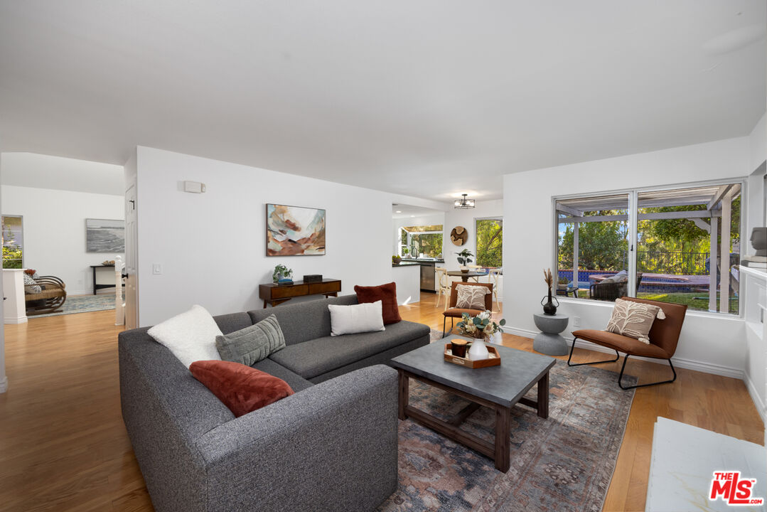 23232 W Vail Dr