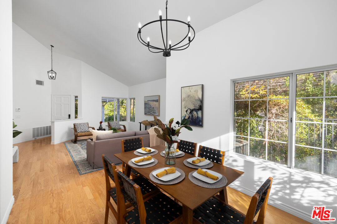 23232 W Vail Dr