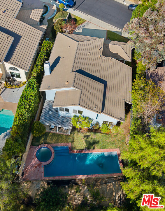 23232 W Vail Dr
