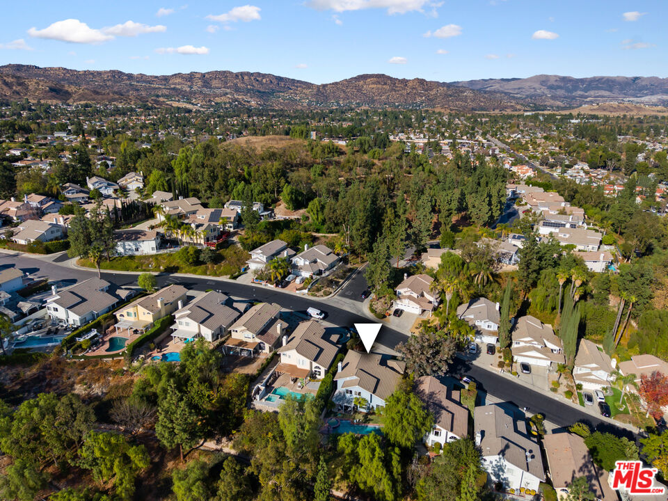 23232 W Vail Dr