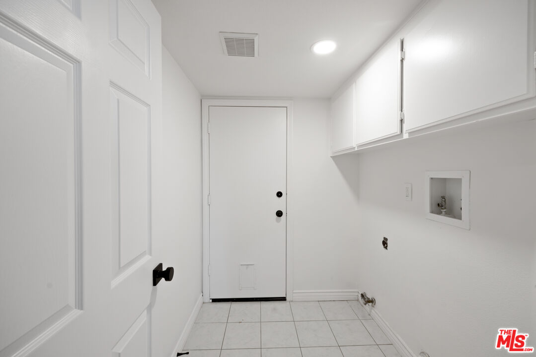 23232 W Vail Dr