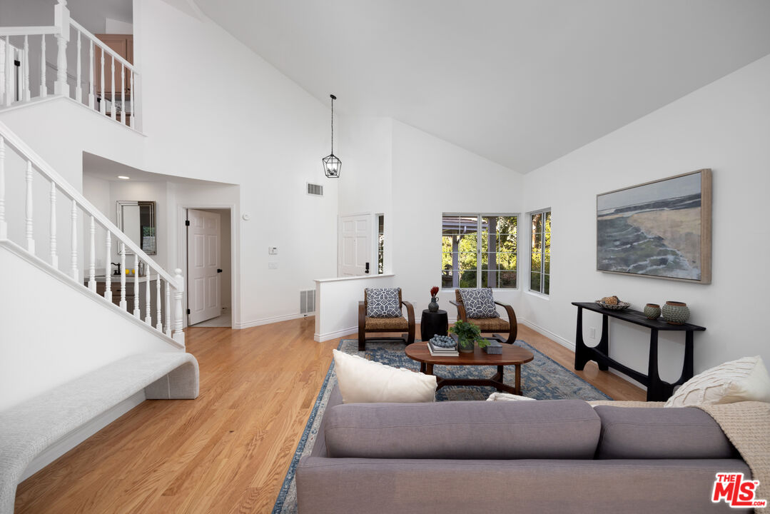 23232 W Vail Dr
