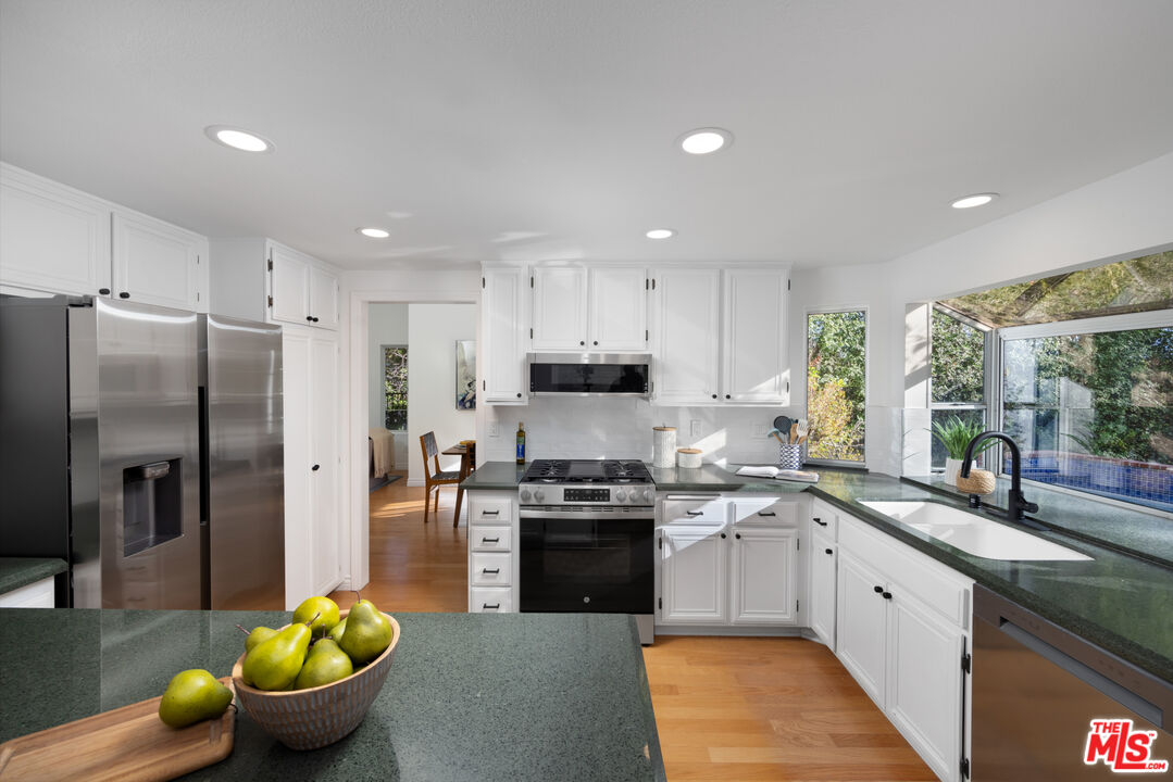 23232 W Vail Dr