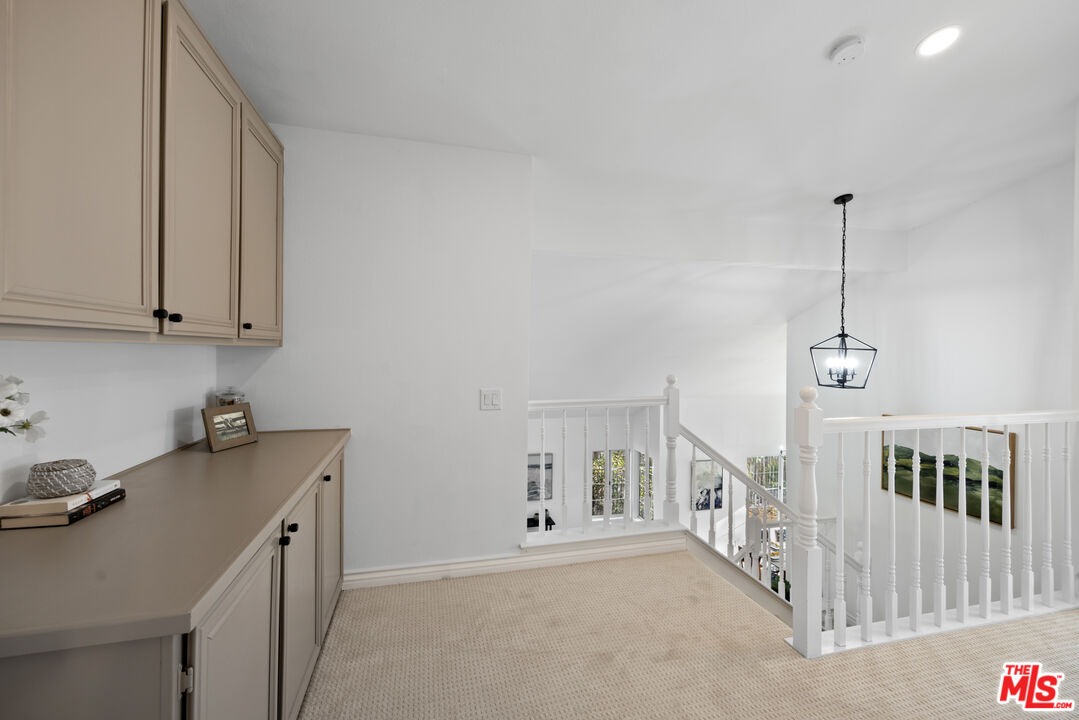 23232 W Vail Dr
